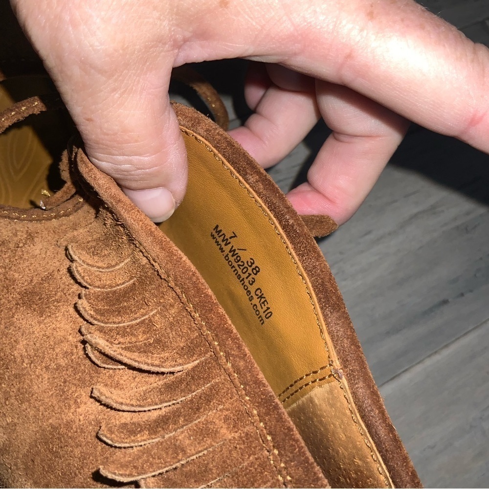 Born Brown Suede Fringe Moccasin Stacked 3” Heel Booties Size 7 Ex Condi… - Picture 14 of 16